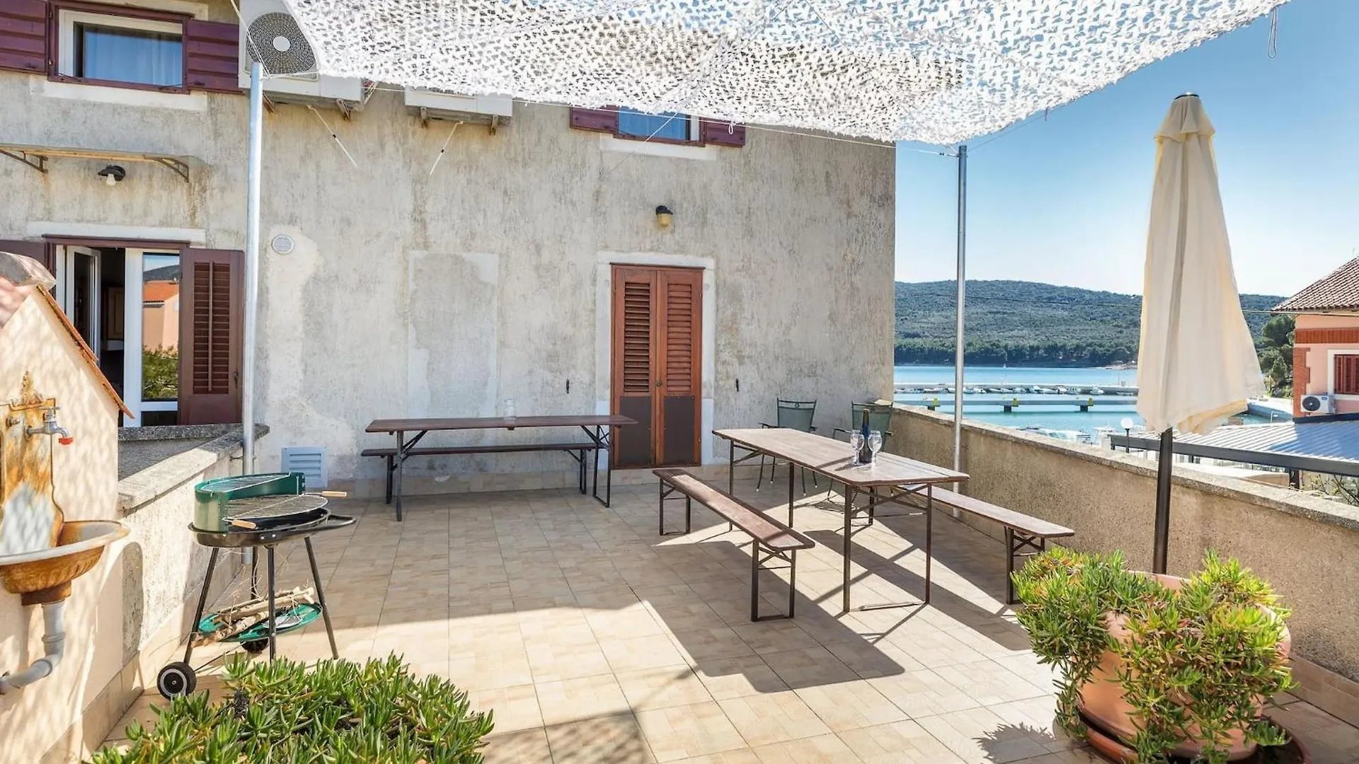 Apartments Lungomare Cres